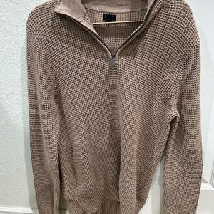 Men's Quarter-zip J. Crew Pullover. Quiet luxury, old money, preppy, East Coast